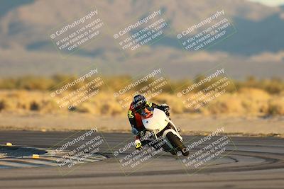 media/Dec-05-2025-CVMA Friday Practice (Fri) [[303bad9a84]]/3-Racer 3 (NRS)/Mock Race/